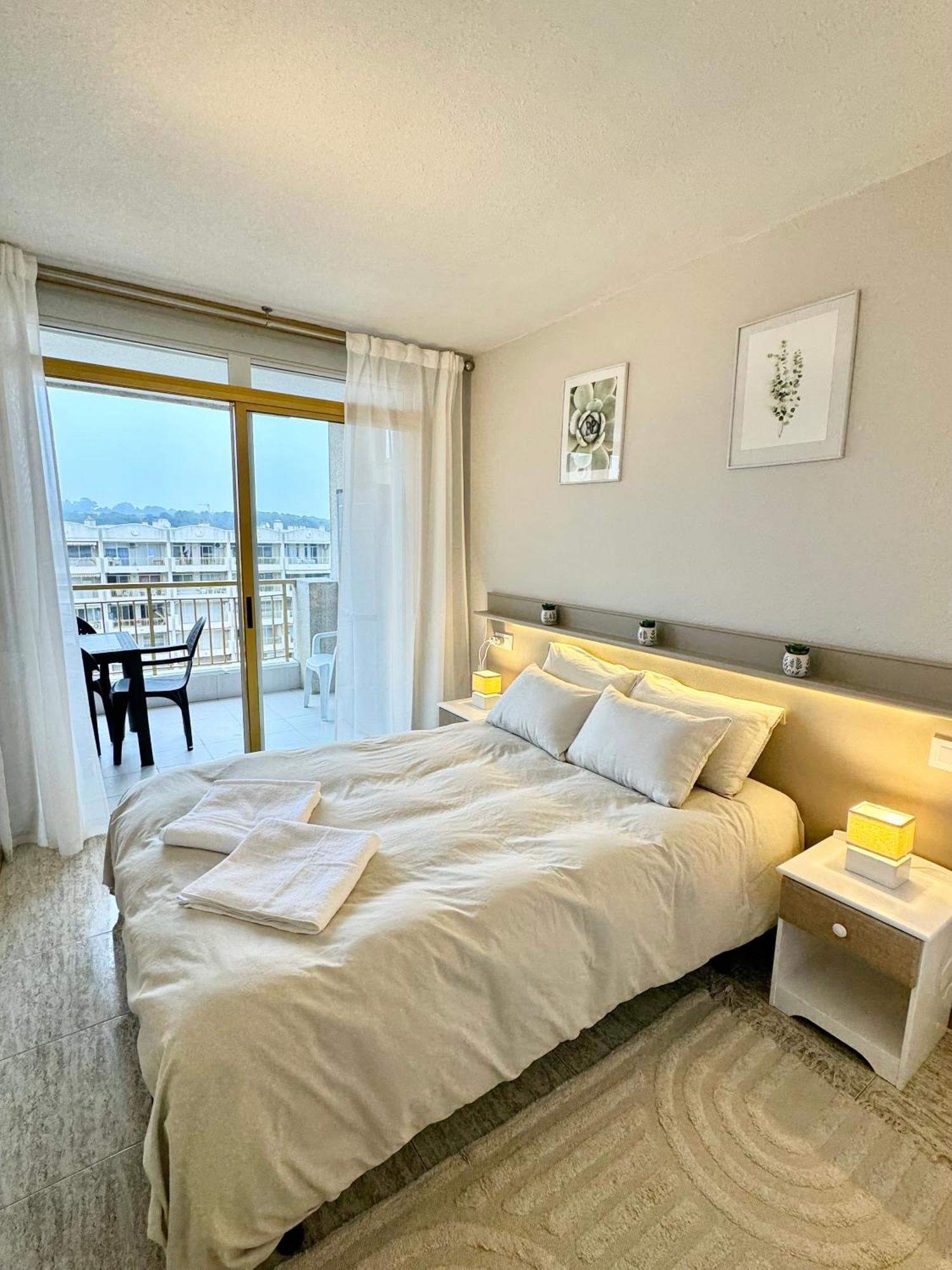 Apartamento Completo Junto A La Playa Salou Buitenkant foto
