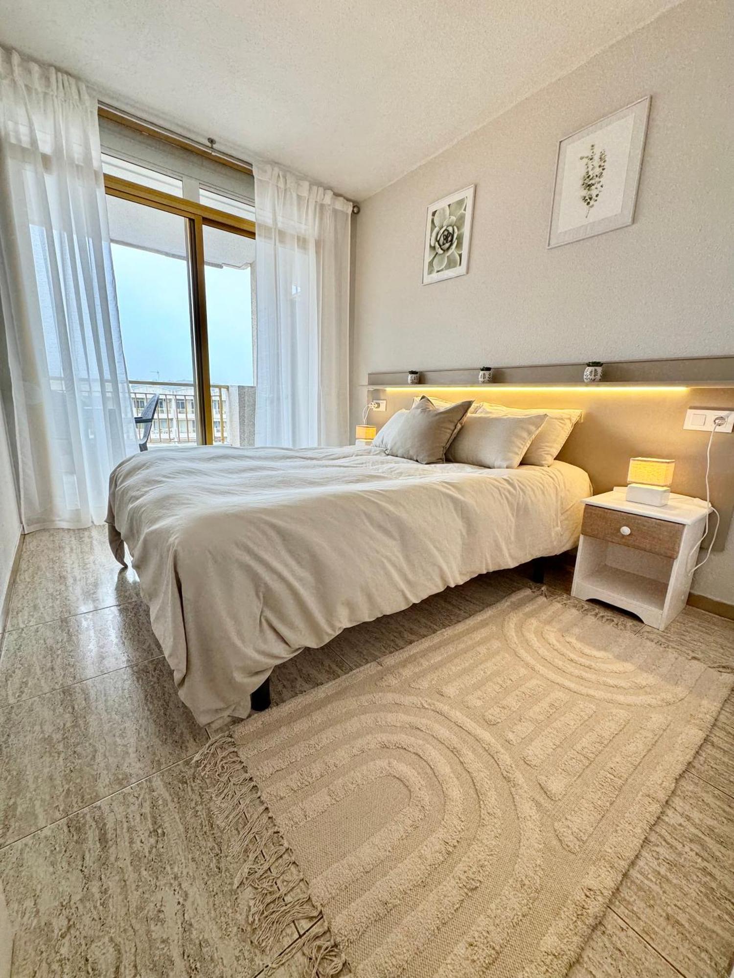 Apartamento Completo Junto A La Playa Salou Buitenkant foto